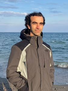 Prof. Carlos Arnillas Headshot